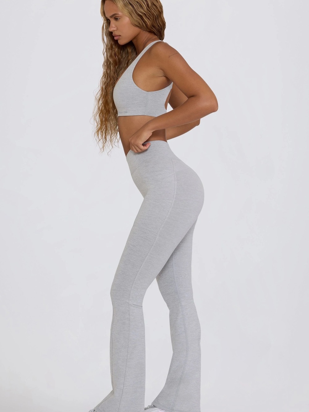 Bo + Tee Flared Legging - Picture 2 of 4